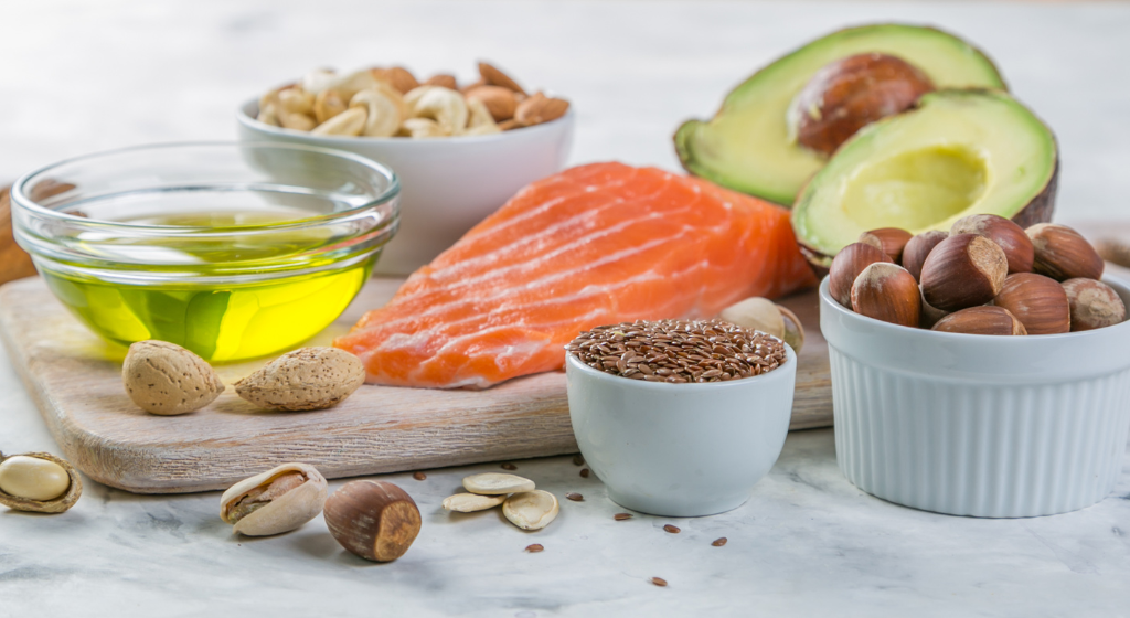 【企業向け】サーモンオイルとは？健康効果や仕入れの選定基準を解説